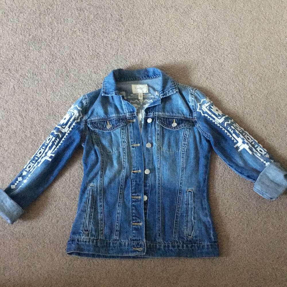 Jessica Simpson embroidered jean jacket